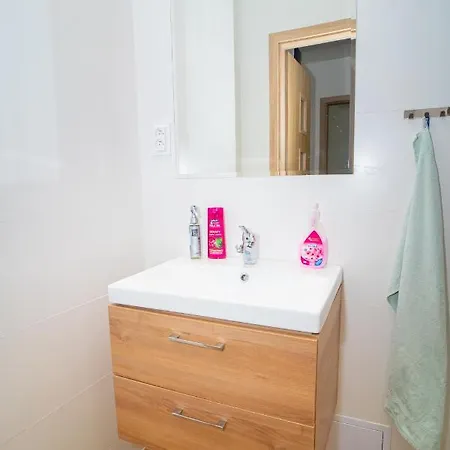 Modern Flat In Apartmán Košice